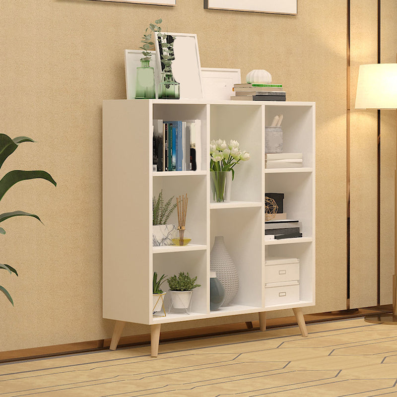 Libreria contemporanea con scaffali in legno ingegnerizzato in legno con scaffali