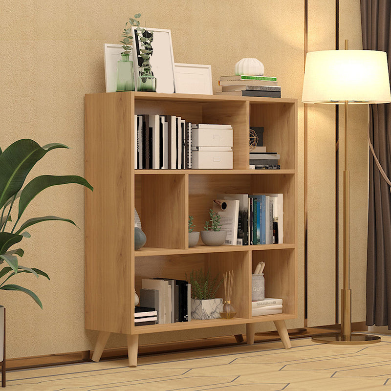 Libreria contemporanea con scaffali in legno ingegnerizzato in legno con scaffali