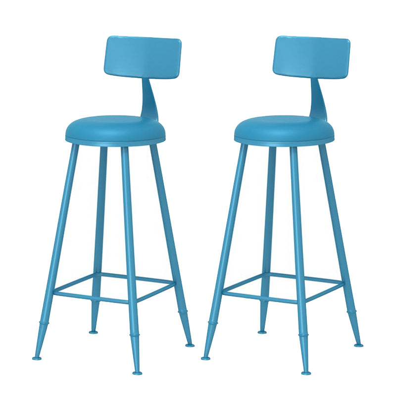 Contatore imbottito in tessuto da baramolo in metallo scandinavo in finitura opaca