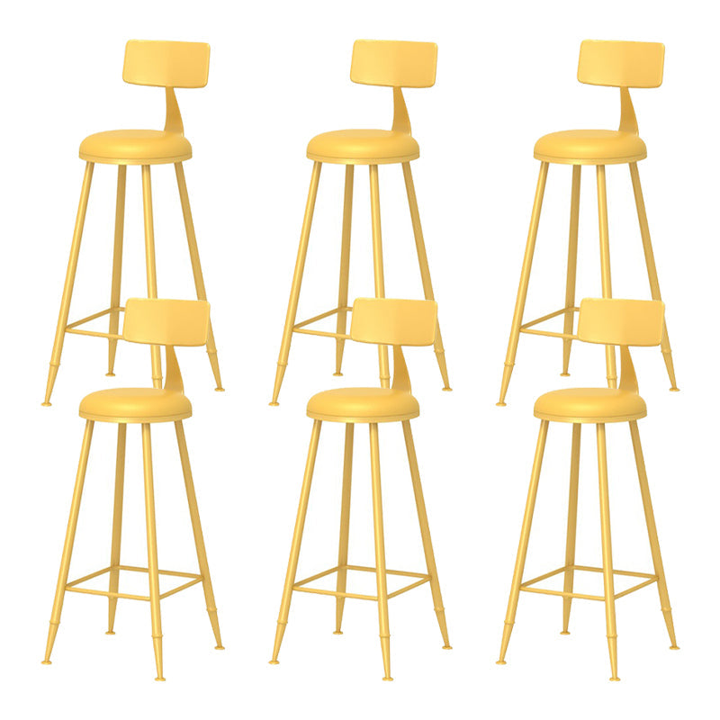 Contatore imbottito in tessuto da baramolo in metallo scandinavo in finitura opaca