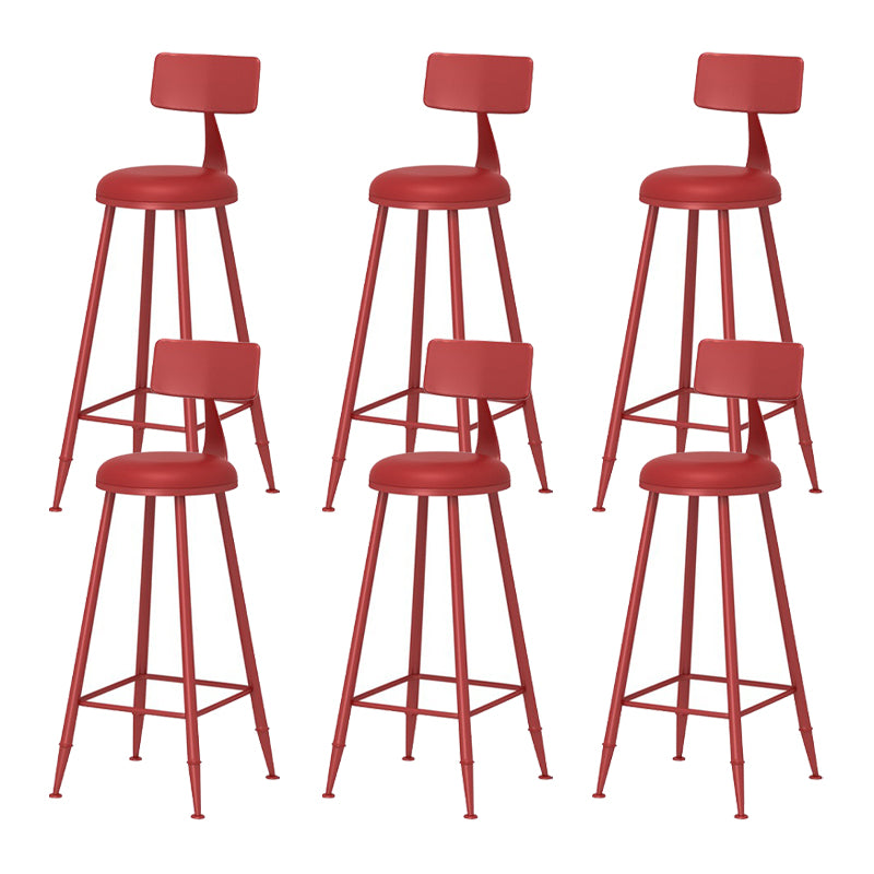 Contatore imbottito in tessuto da baramolo in metallo scandinavo in finitura opaca