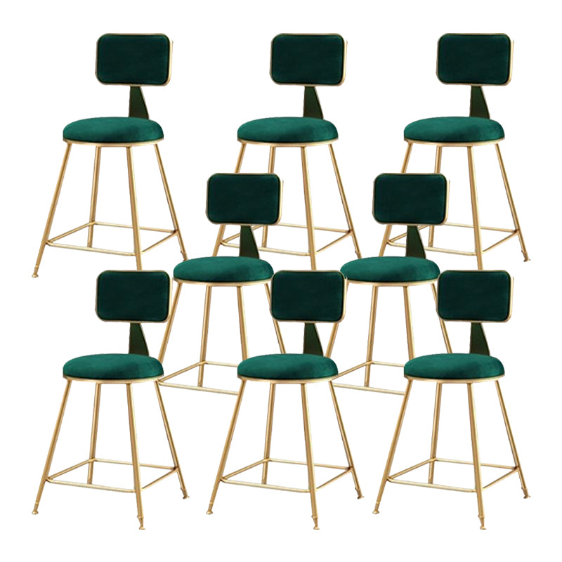 Sgabello imbottito in tessuto in metallo glam in metallo in finitura opaca per interno