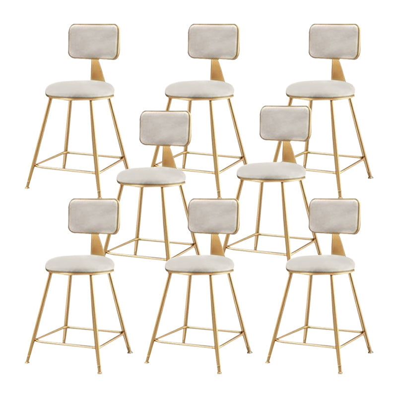 Sgabello imbottito in tessuto in metallo glam in metallo in finitura opaca per interno