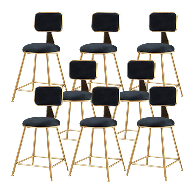 Sgabello imbottito in tessuto in metallo glam in metallo in finitura opaca per interno