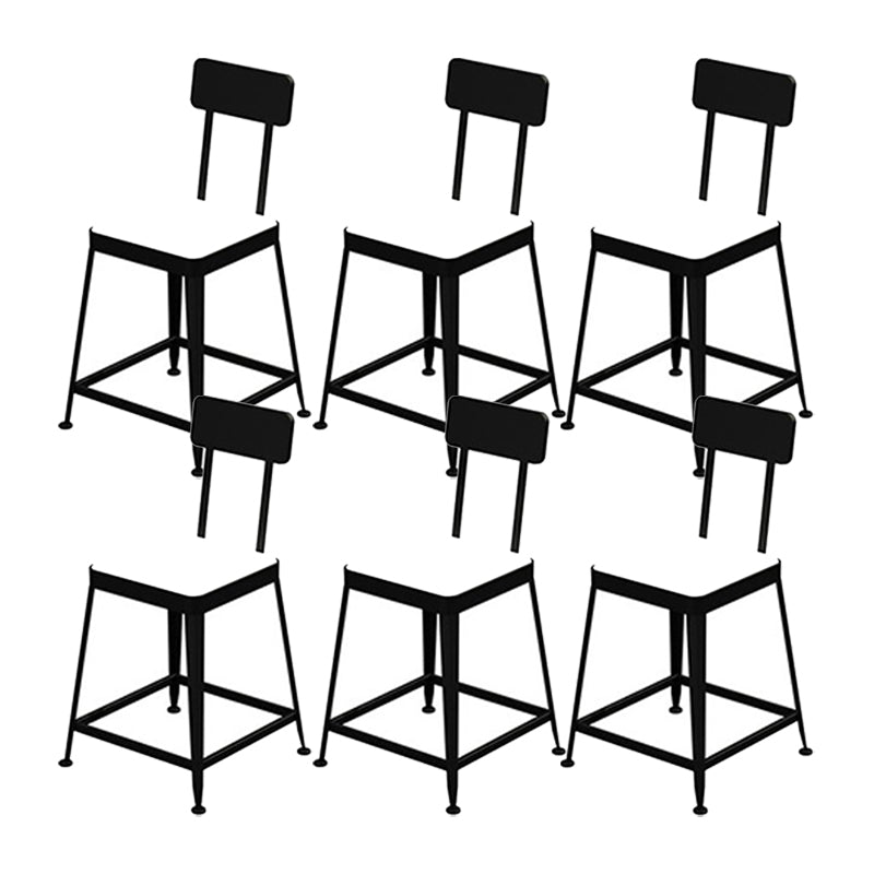 Cuisine de tabouret en métal glamour 4 jambes tabouret de comptoir en finition mate