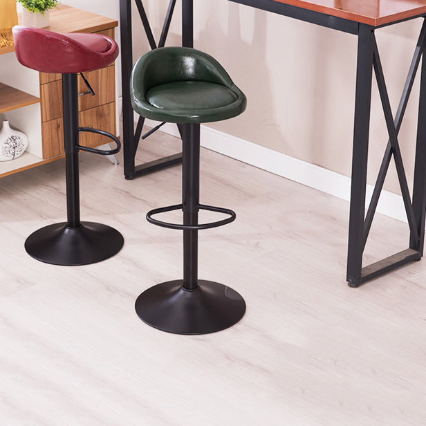 Skandinavischer Metallhocker Rundsitz gepolsterte Thekeschatzhocker