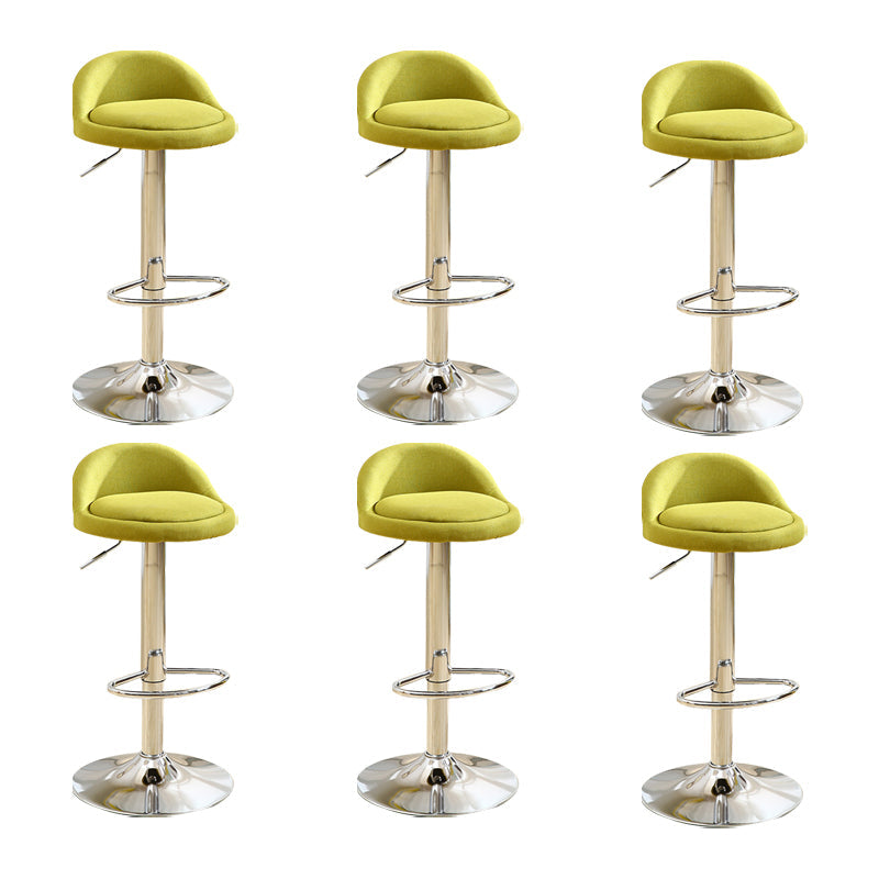 Skandinavischer Metallhocker Rundsitz gepolsterte Thekeschatzhocker