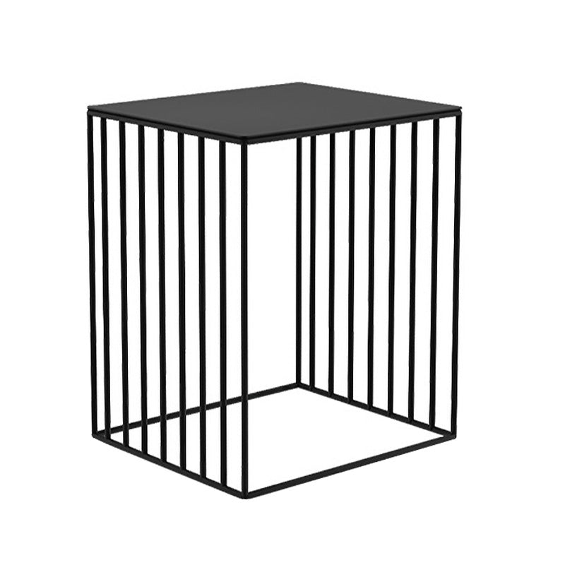 Moda de noche de almacenamiento abierto moderno Mesa de metal con estantes