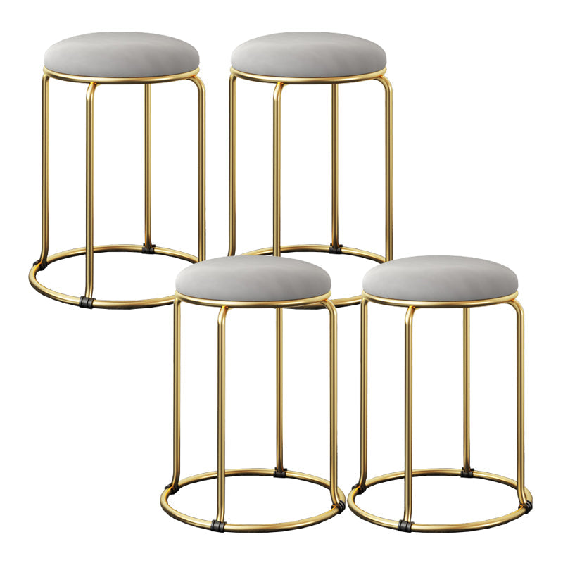 Glam Standard Ottoman Fade Resistant Velvet Mental Leg Solid Color Round Ottoman Grey 4 Piece Set Clearhalo 'furn' 'furn_ottomans_poufs' 'Furniture' 'Living Room Furniture' 'Ottomans & Poufs' 'ottomans_poufs' 5852044