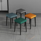 Elegante ottomano in finto ottomano a colori solidi resistenti a sgabello quadrato