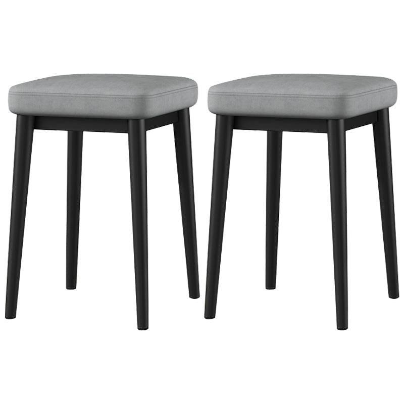 Elegante ottomano in finto ottomano a colori solidi resistenti a sgabello quadrato