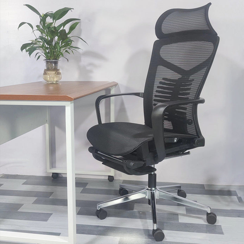 Chaise de roues modernes et contemporaines chaise de bureau arrière noir