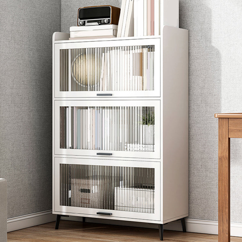 Libreria in legno ingegnerizzato in legno con porte chiuse in libreria incluse