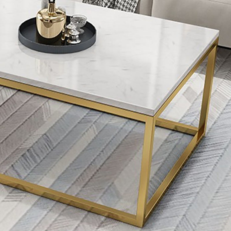 Mesa de centro rectangular Glam con tapa de mármol blanco y estructura de hierro