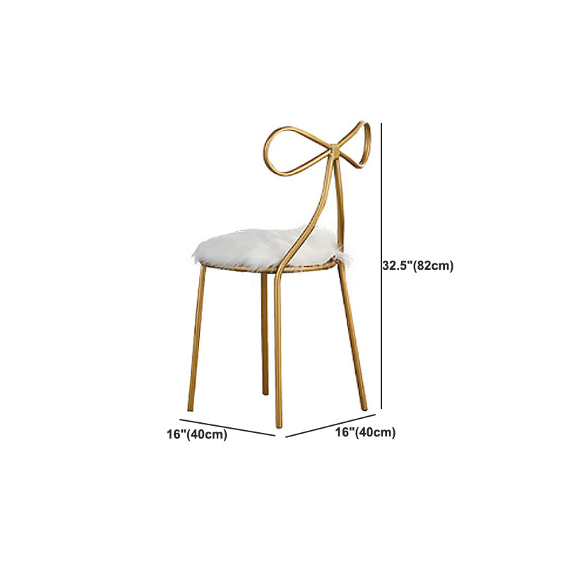 Mesa de tocador de madera/hierro en tocador blanco Glam 31.5 "H con espejo y taburetes