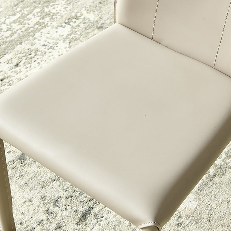 Silla de interior contemporánea de metal acabado mate silla lateral de ala