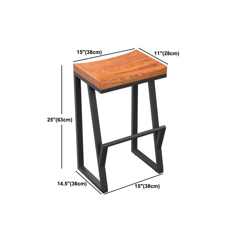 Tabouret de bar industriel en métal, tabouret de comptoir en bois à dossier bas, finition mate pour l'intérieur