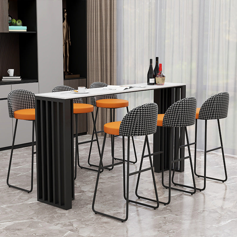 Zeitgenössisches rechteckiges Bartisch-Set, 1/2/7-teilig, mit Leder gepolsterter Thekenhocker