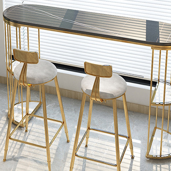 Tavolo da bar in stile glam in pietra ovale banda bar con archiviazione