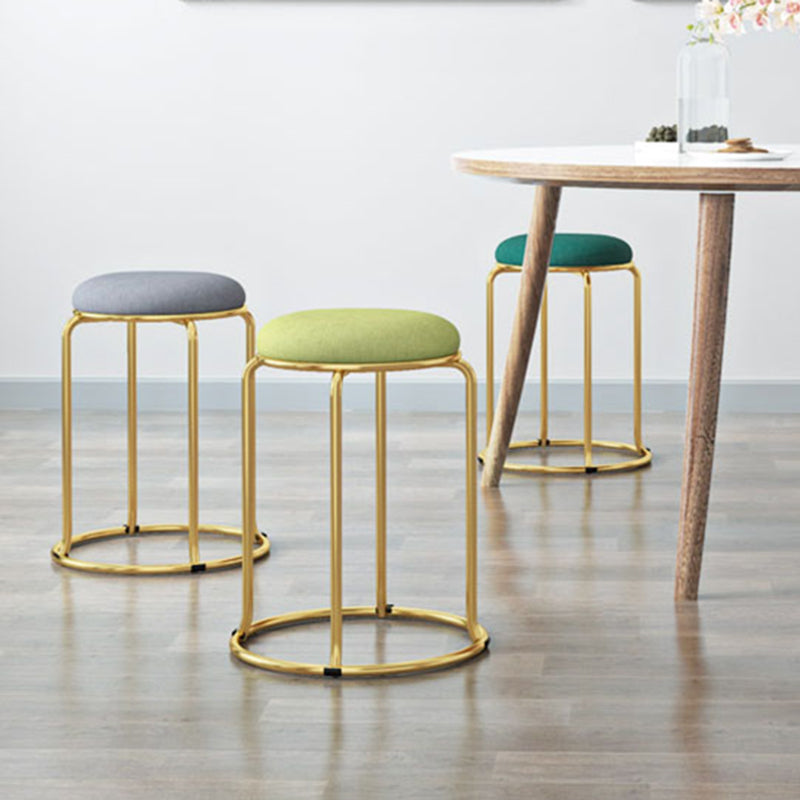 Indoor Round Ottoman Glam Standard Stain Resistant Velvet Ottoman Clearhalo 'furn' 'furn_ottomans_poufs' 'Furniture' 'Living Room Furniture' 'Ottomans & Poufs' 'ottomans_poufs' 5865681