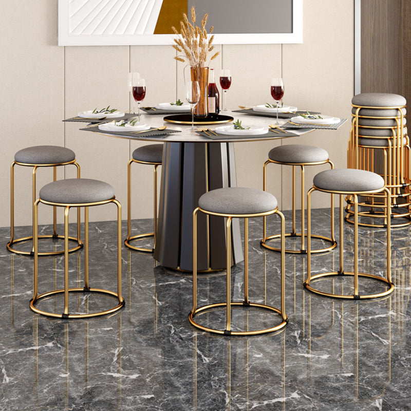 Indoor Round Ottoman Glam Standard Stain Resistant Velvet Ottoman Clearhalo 'furn' 'furn_ottomans_poufs' 'Furniture' 'Living Room Furniture' 'Ottomans & Poufs' 'ottomans_poufs' 5865684