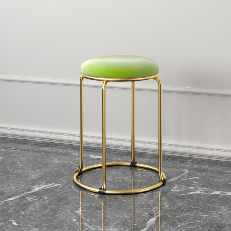 Indoor Round Ottoman Glam Standard Stain Resistant Velvet Ottoman Green 1 Piece Clearhalo 'furn' 'furn_ottomans_poufs' 'Furniture' 'Living Room Furniture' 'Ottomans & Poufs' 'ottomans_poufs' 5865704