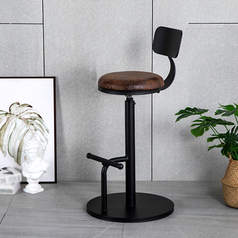 Sgabello con banco in legno bassista in metallo industriale con finitura opaca