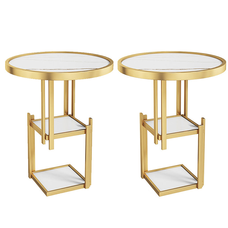 Mesa nocturna de metal nocturna contemporánea de almacenamiento abierto con 3 estantes