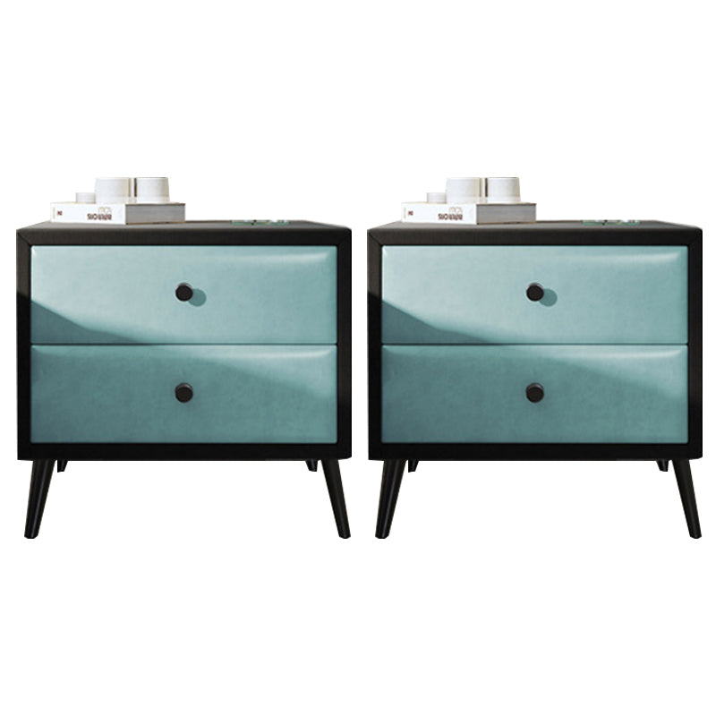 Solide houten accenttafel nachtkastjes benen inbegrepen bedkast met 2 laden