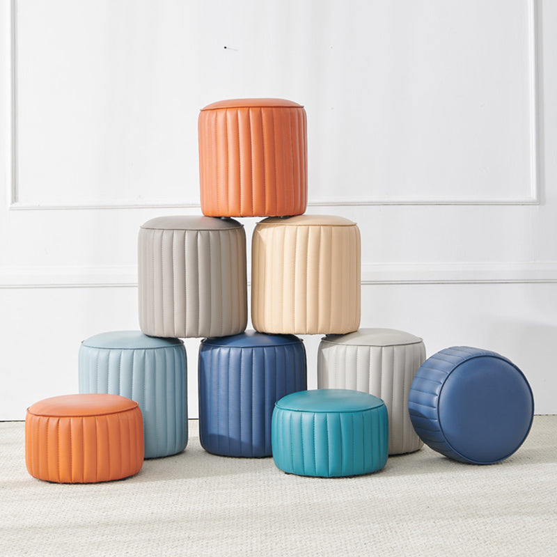 Pouf contemporaneo resistente all'acqua rotonda in pelle arancione ottomana