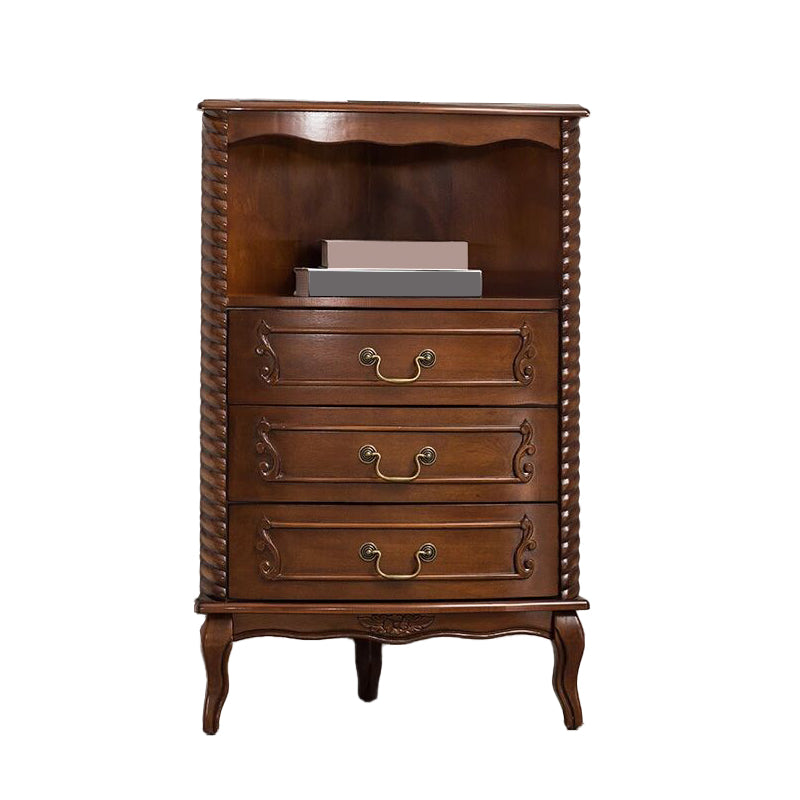 Hedendaagse massieve houten hoekkist, bruine accentkist met planken