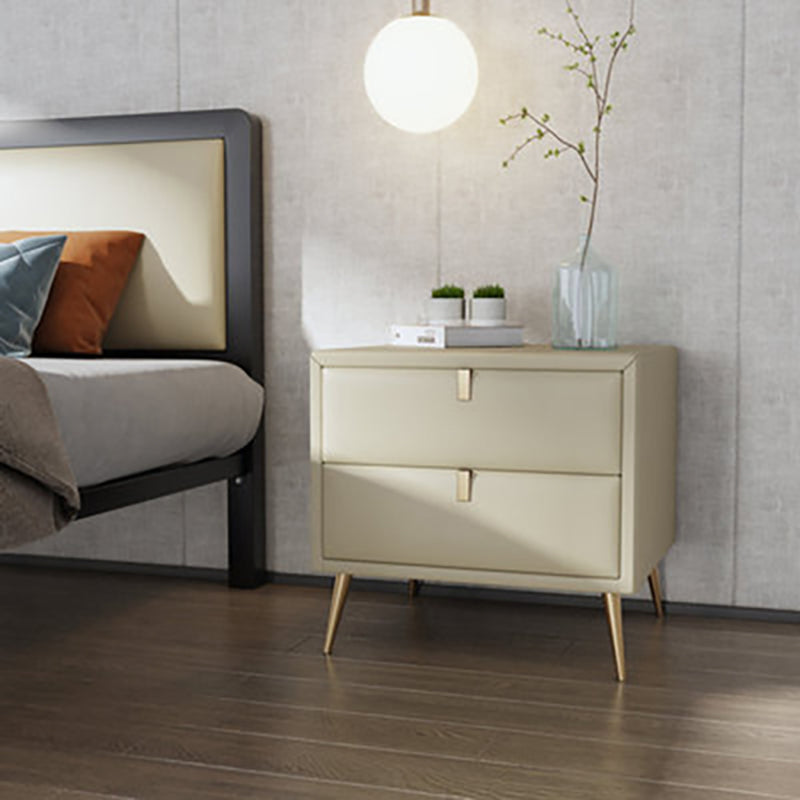 Las patas del gabinete de la cama de cuero falso incluyen la mesa nocturna de 2-Drawer de 19 "69