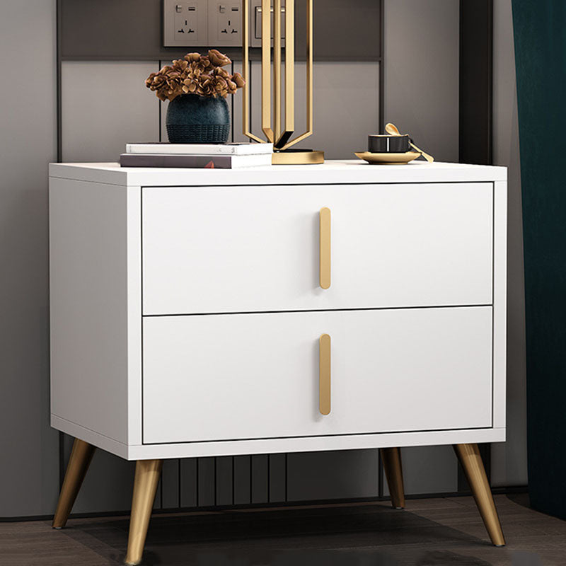 Les tiroirs de chevet de lit en bois d'ingénierie comprennent la table de chevet pour la chambre