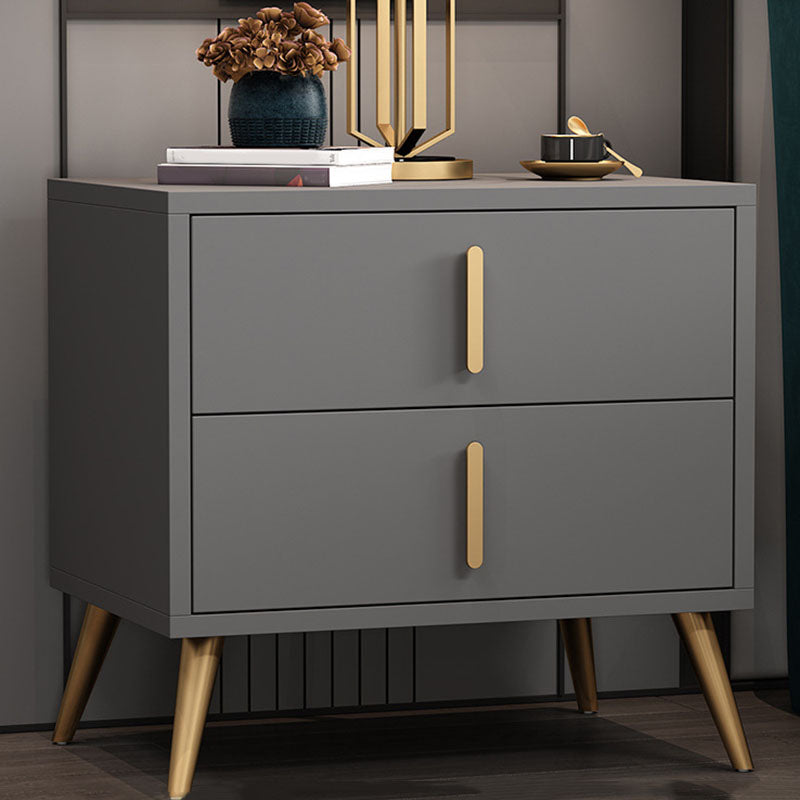 Les tiroirs de chevet de lit en bois d'ingénierie comprennent la table de chevet pour la chambre