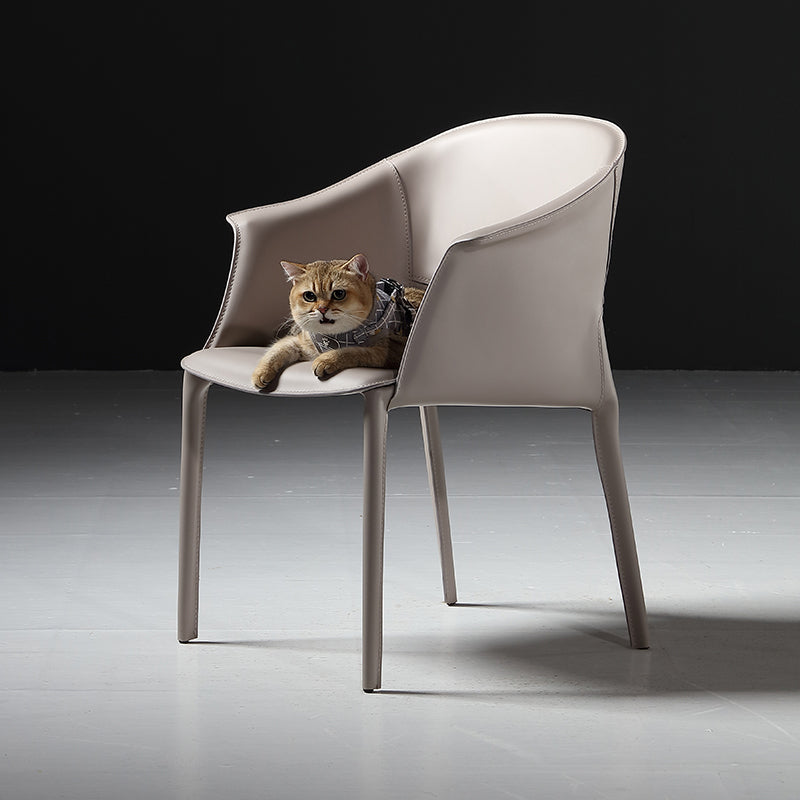 Silla del lado moderno de cuero con brazos Silla de comedor de acabado mate