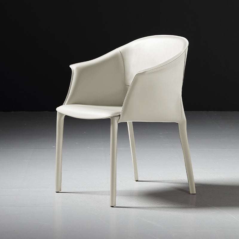 Silla del lado moderno de cuero con brazos Silla de comedor de acabado mate