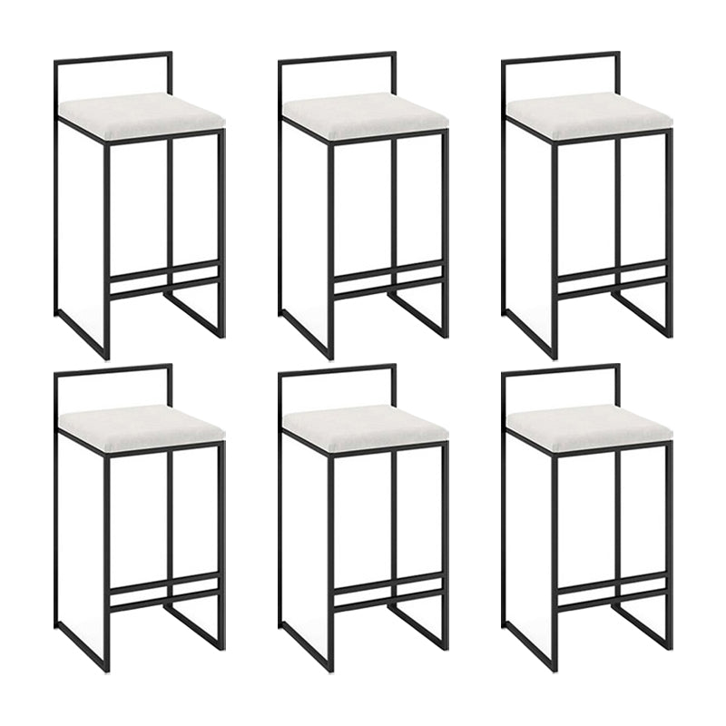 Bas du comptoir rembourré à dos basse tabouret de bar industriel sans repose-pied avec repose-pied