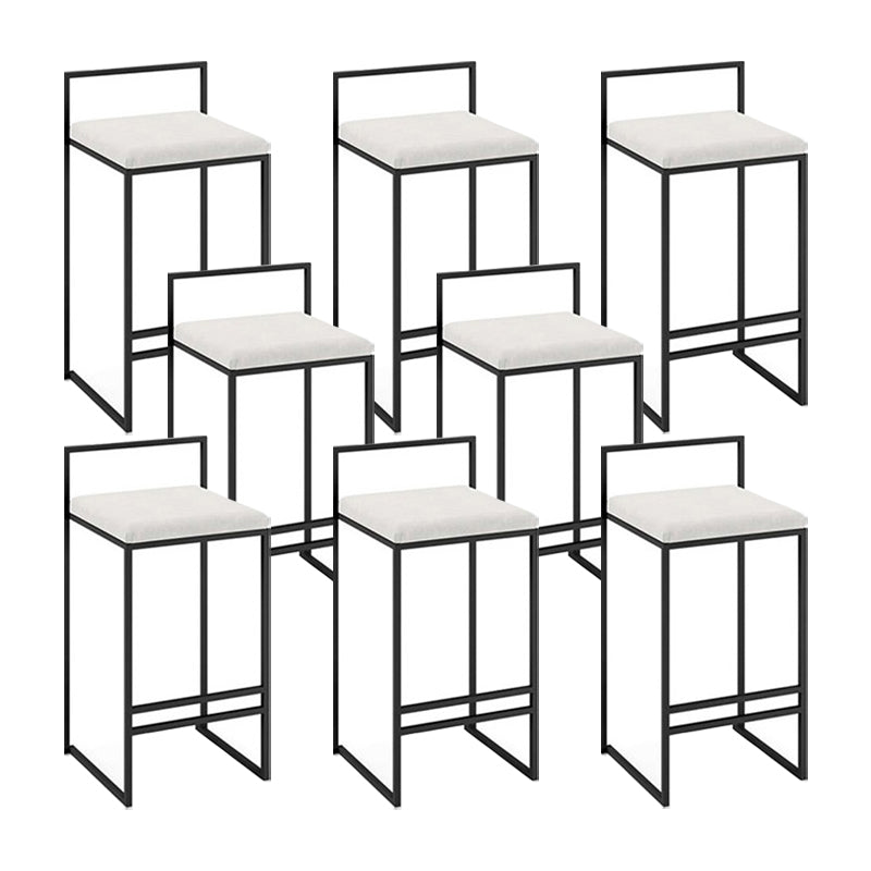 Bas du comptoir rembourré à dos basse tabouret de bar industriel sans repose-pied avec repose-pied