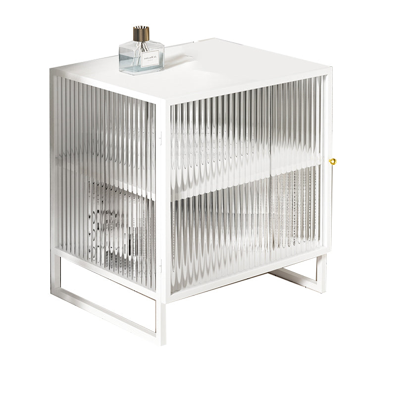 Moderna cama de metal nocturno patas de 1 estante incluida gabinete de cama