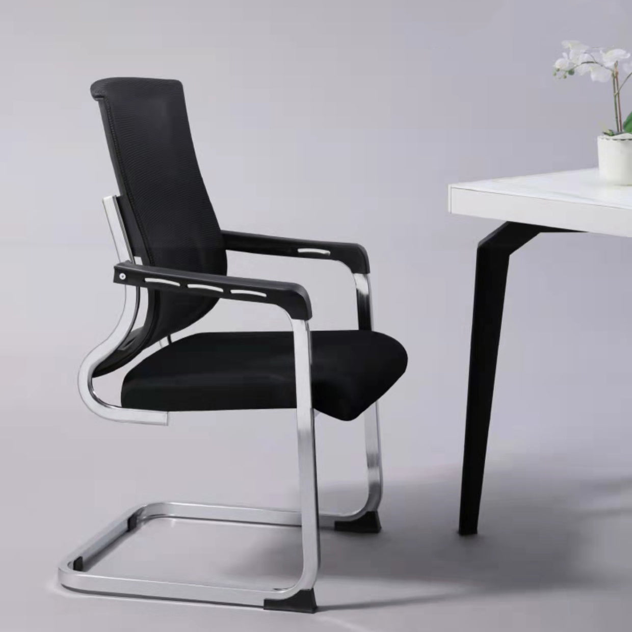 Ergonomischer gepolsterter Bürostuhl, moderner Schreibtischstuhl mit hoher Rückenlehne