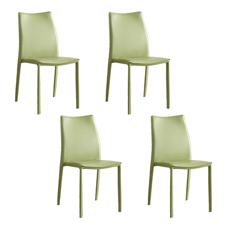 Silla interior tapizada de cuero de forma falsa acabado mate sólido