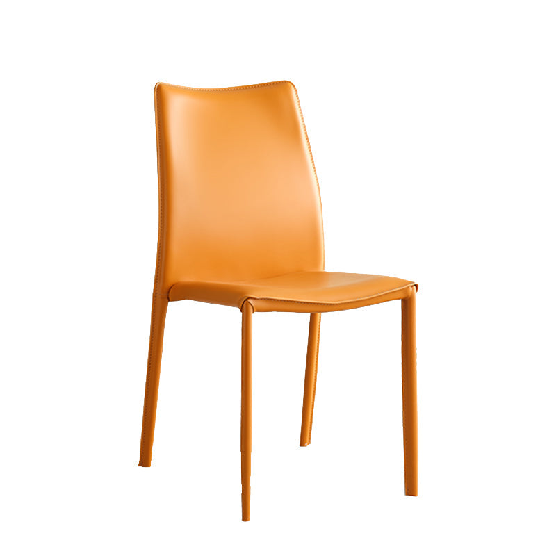 Silla interior tapizada de cuero de forma falsa acabado mate sólido