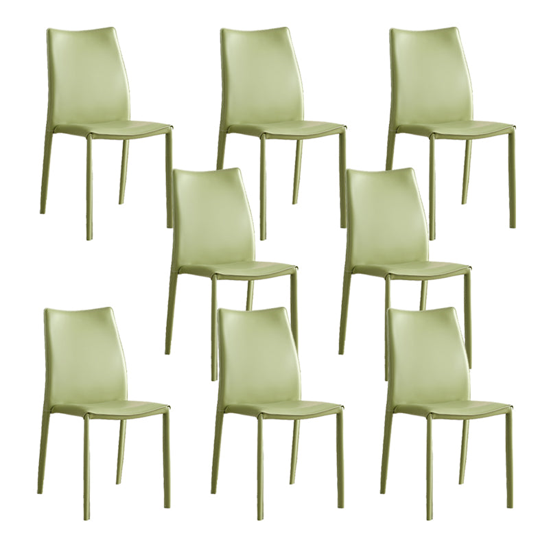 Silla interior tapizada de cuero de forma falsa acabado mate sólido