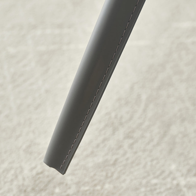 Silla interior tapizada de cuero de forma falsa acabado mate sólido