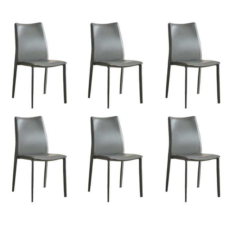 Silla interior tapizada de cuero de forma falsa acabado mate sólido