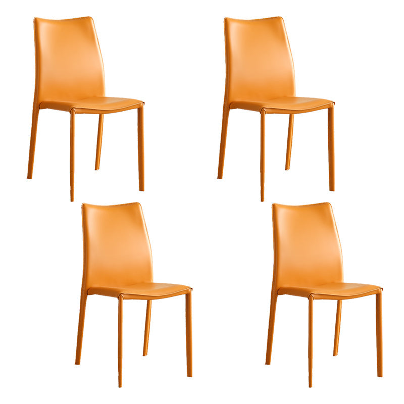 Silla interior tapizada de cuero de forma falsa acabado mate sólido