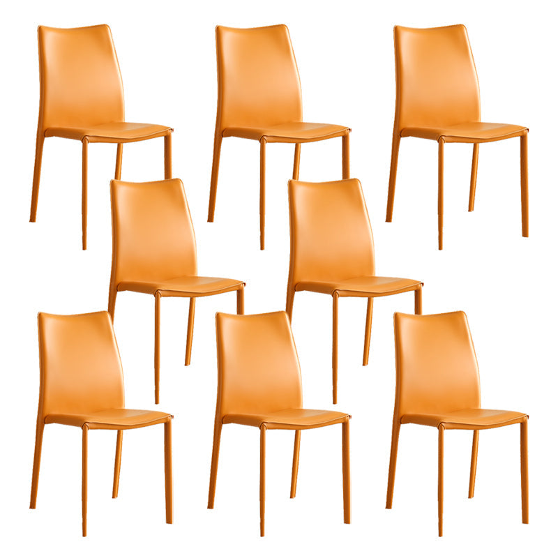 Silla interior tapizada de cuero de forma falsa acabado mate sólido