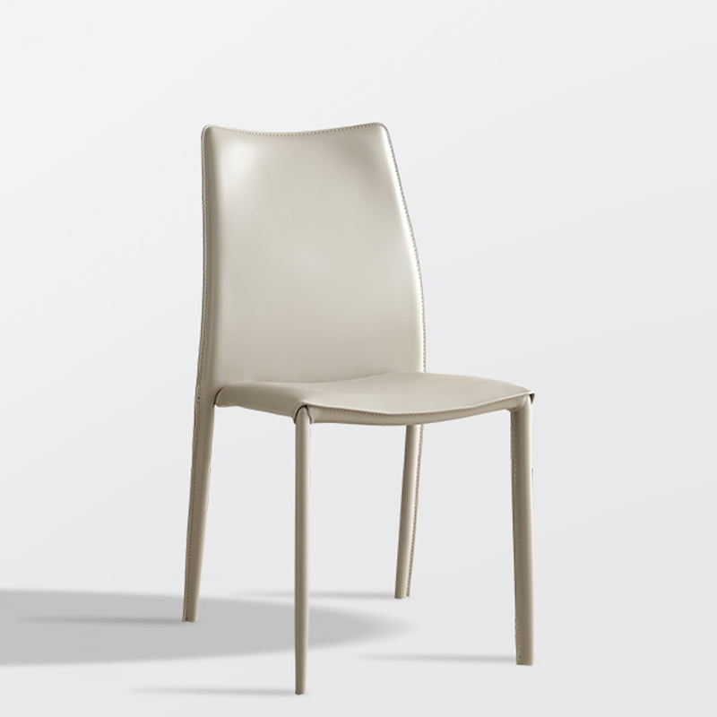 Silla interior tapizada de cuero de forma falsa acabado mate sólido