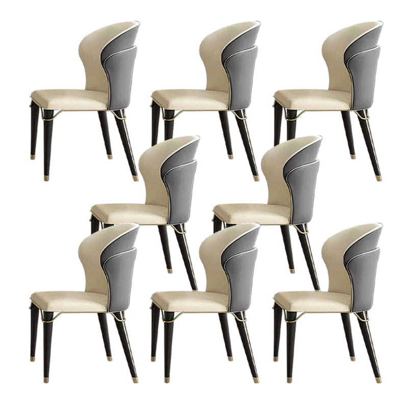 Eigentijdse eiken houten wingback stoel matte afwerking faux lederen stoel met zwarte poten