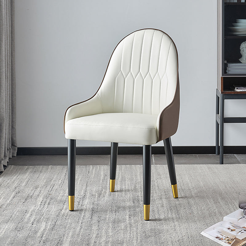 Glam -stijl Parsons eetkamerstoelen faux lederen armloze zijstoel
